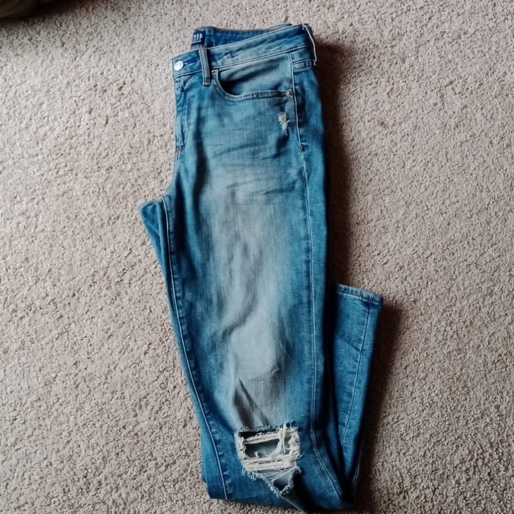 GAP Curvy Skinny Jeans